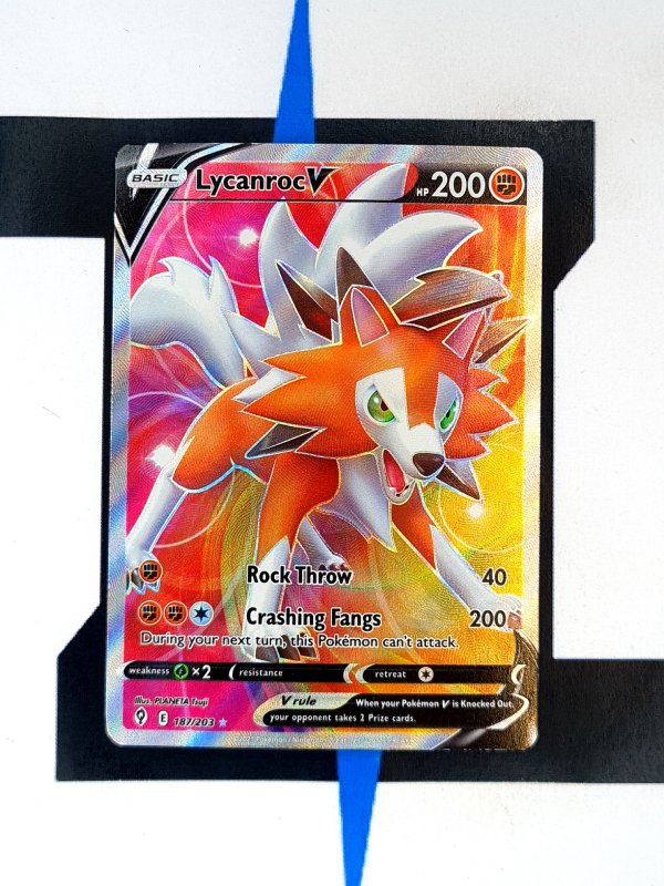    pokemon-karten-lycanroc-v-evolving-skies-full-art-englisch