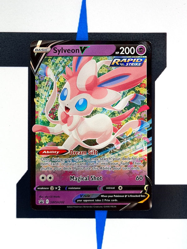 Sylveon V SWSH202 EN NM